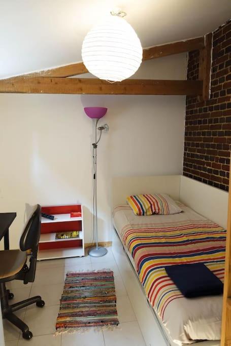Gite Au Coeur D'Une Residence D'Artiste Saint-Aubin-de-Bonneval Esterno foto