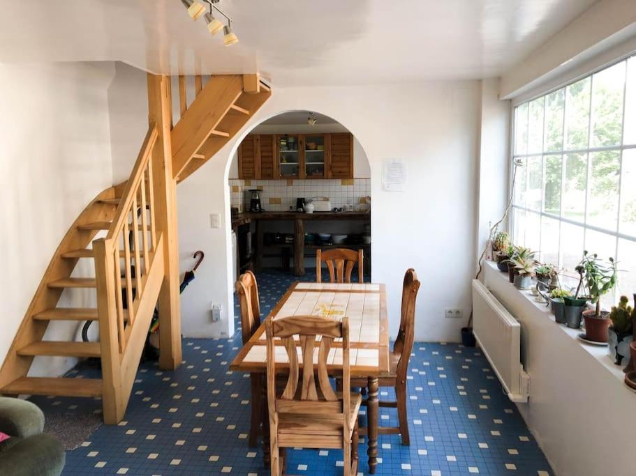 Gite Au Coeur D'Une Residence D'Artiste Saint-Aubin-de-Bonneval Esterno foto