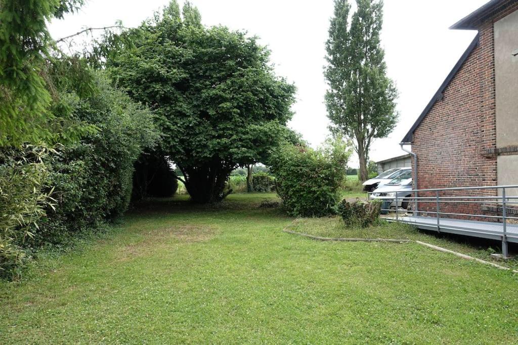 Gite Au Coeur D'Une Residence D'Artiste Saint-Aubin-de-Bonneval Esterno foto